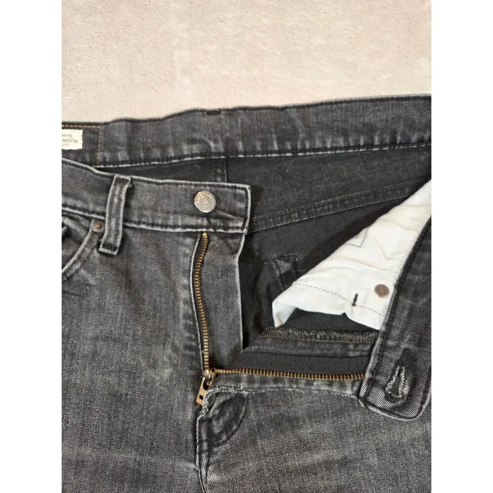 Levi’s Premium 541 Athletic Taper Jeans Men’s 31x30 Black Distressed Stretch